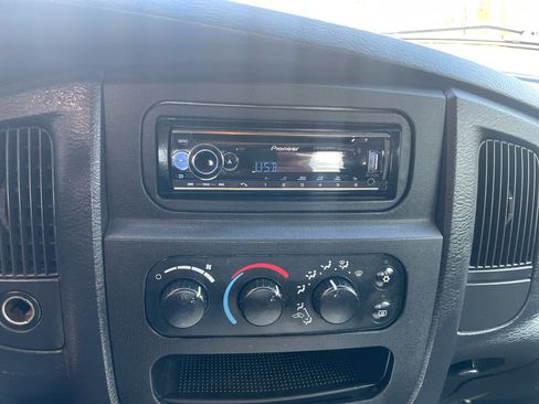 Used 2002 Dodge Ram 1500 Truck SLT image 17