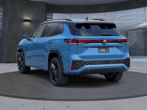 New 2026 Volkswagen Tiguan SE R-Line AWD/4WD image 3