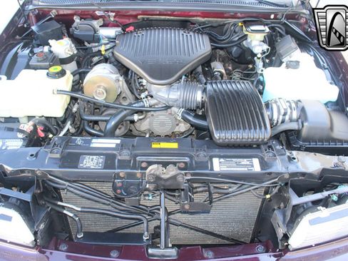 Used 1995 Chevrolet Impala SS image 16