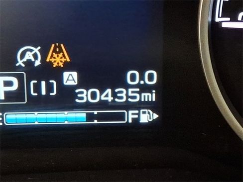 Used 2023 Subaru Forester Premium image 20