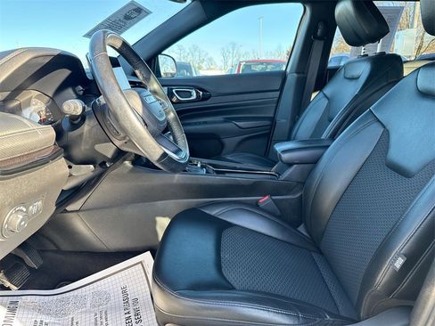 Used 2022 Jeep Compass Altitude w/ Convenience Group image 18