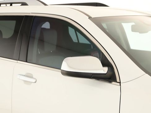 Used 2013 GMC Terrain SLT image 34