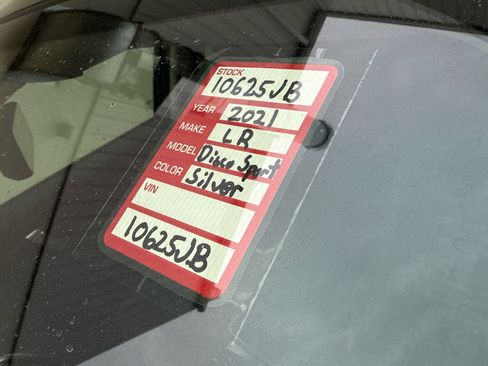 Certified 2021 Land Rover Discovery Sport SE image 18