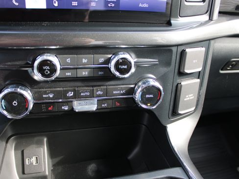 Used 2023 Ford F150 XLT w/ Equipment Group 302A High image 21