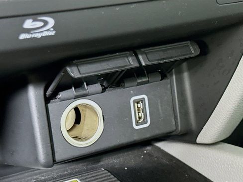 Used 2019 Honda Pilot Elite image 34