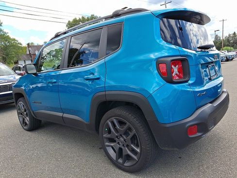 Used 2021 Jeep Renegade Latitude image 4