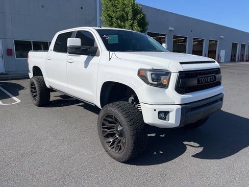 Used 2016 Toyota Tundra Limited w/ Limited Premium Package AWD/4WD image 1
