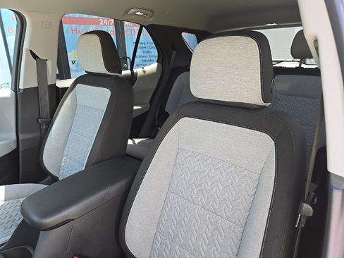 Used 2023 Chevrolet Equinox LS w/ LS Convenience Package FWD image 32