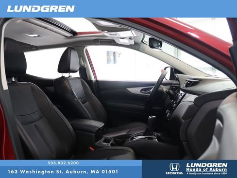 Used 2020 Nissan Rogue Sport SL w/ Premium Package AWD/4WD image 17