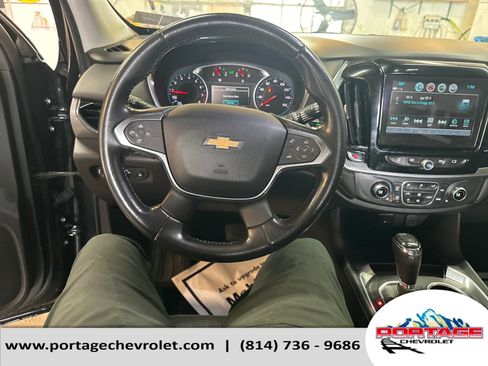 Used 2019 Chevrolet Traverse LT image 14