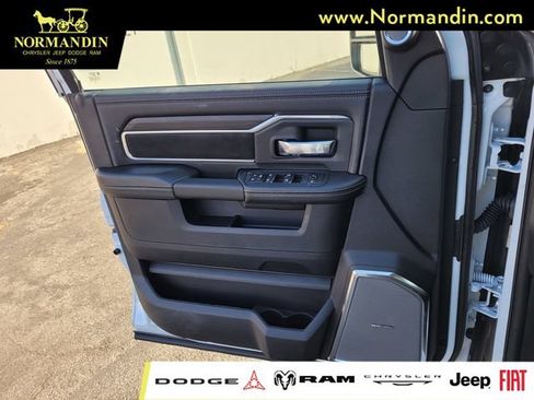 New 2026 RAM 5500 4x4 Crew Cab w/ Laramie Trim Package image 8