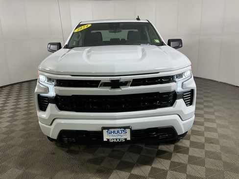Used 2024 Chevrolet Silverado 1500 RST AWD/4WD image 3