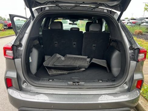 Used 2023 Ford Escape ST-Line Select w/ Tech Pack #1 AWD/4WD image 10