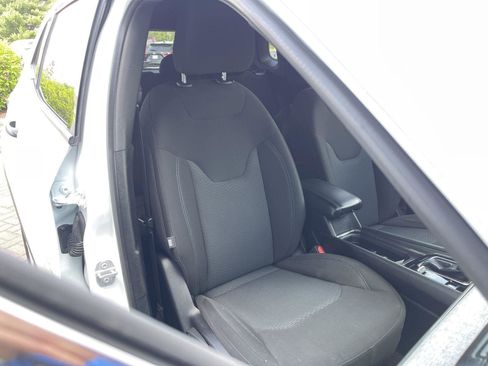 Used 2023 Jeep Compass Sport AWD/4WD image 30