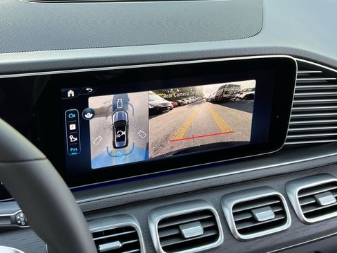 New 2026 Mercedes-Benz GLE 350 4MATIC image 17