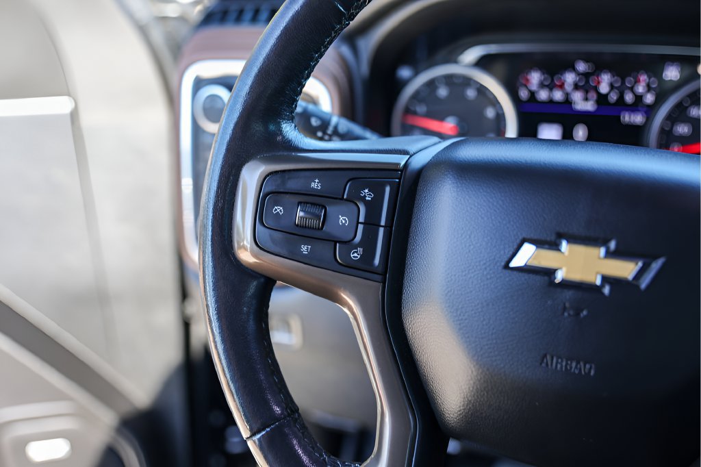 Used 2021 Chevrolet Silverado 2500 High Country w/ Z71 Off-Road Package AWD/4WD image 16