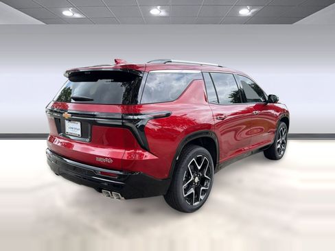 New 2026 Chevrolet Traverse High Country FWD image 9