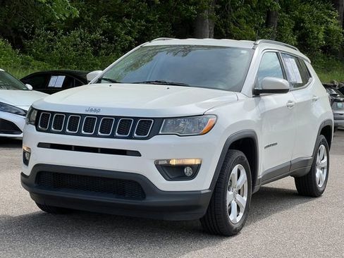 Used 2018 Jeep Compass Latitude w/ Popular Equipment Group AWD/4WD image 34