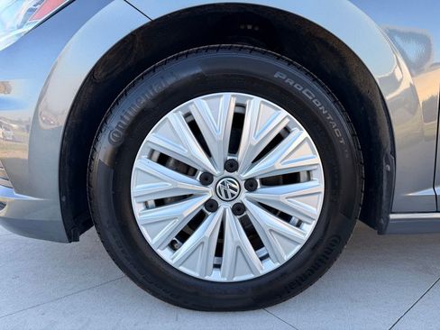 Used 2019 Volkswagen Jetta S image 10