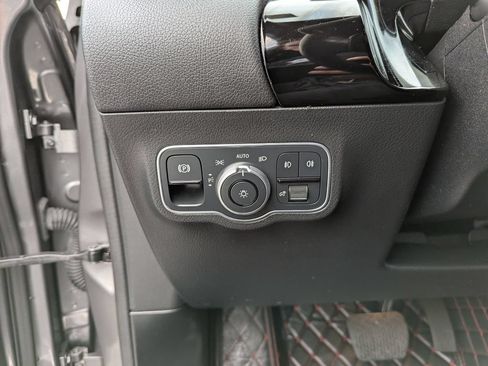 Used 2021 Mercedes-Benz GLA 250 4MATIC image 15