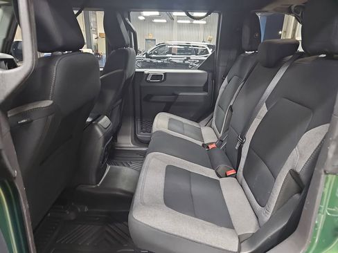 Used 2023 Ford Bronco 4-Door w/ Sasquatch Package AWD/4WD image 14