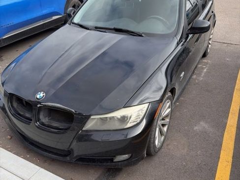 Used 2011 BMW 328i xDrive Sedan image 1