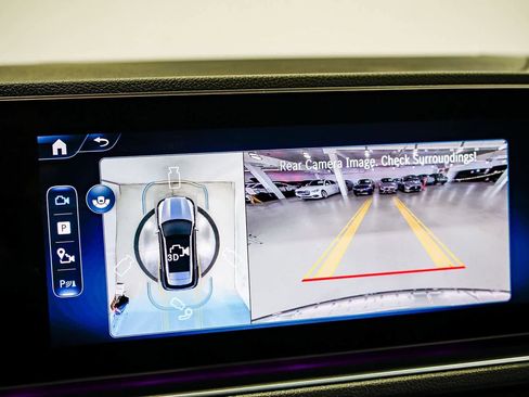 Used 2025 Mercedes-Benz GLE 350 4MATIC image 24