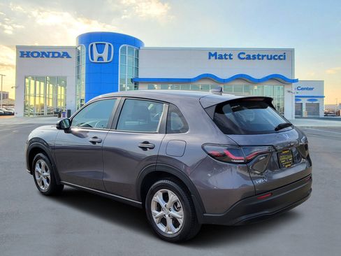 Certified 2025 Honda HR-V LX image 3