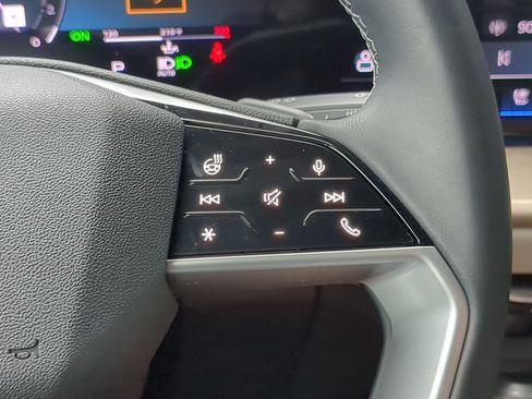 Used 2025 Audi Q5 Premium Plus w/ Premium Plus AWD/4WD image 19