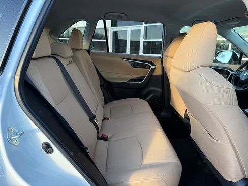 Used 2019 Toyota RAV4 LE w/ All Weather Liner Package image 12
