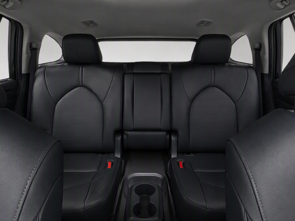 Certified 2026 Toyota Highlander XLE AWD/4WD image 16