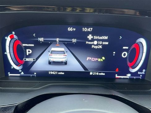 Used 2024 Nissan Pathfinder Platinum w/ Cargo Package image 21