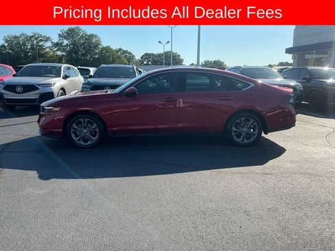 Used 2024 Honda Accord EX image 2