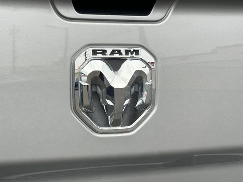 Used 2019 RAM 3500 Limited image 27