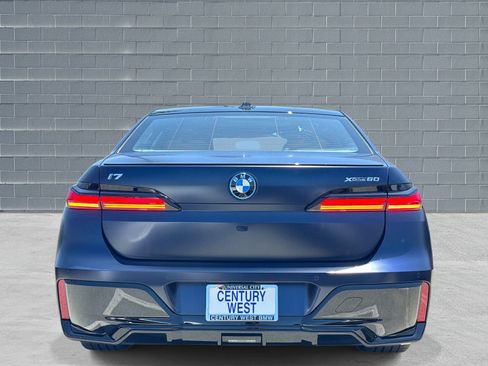 Used 2026 BMW i7 xDrive60 w/ Executive Package AWD/4WD image 4