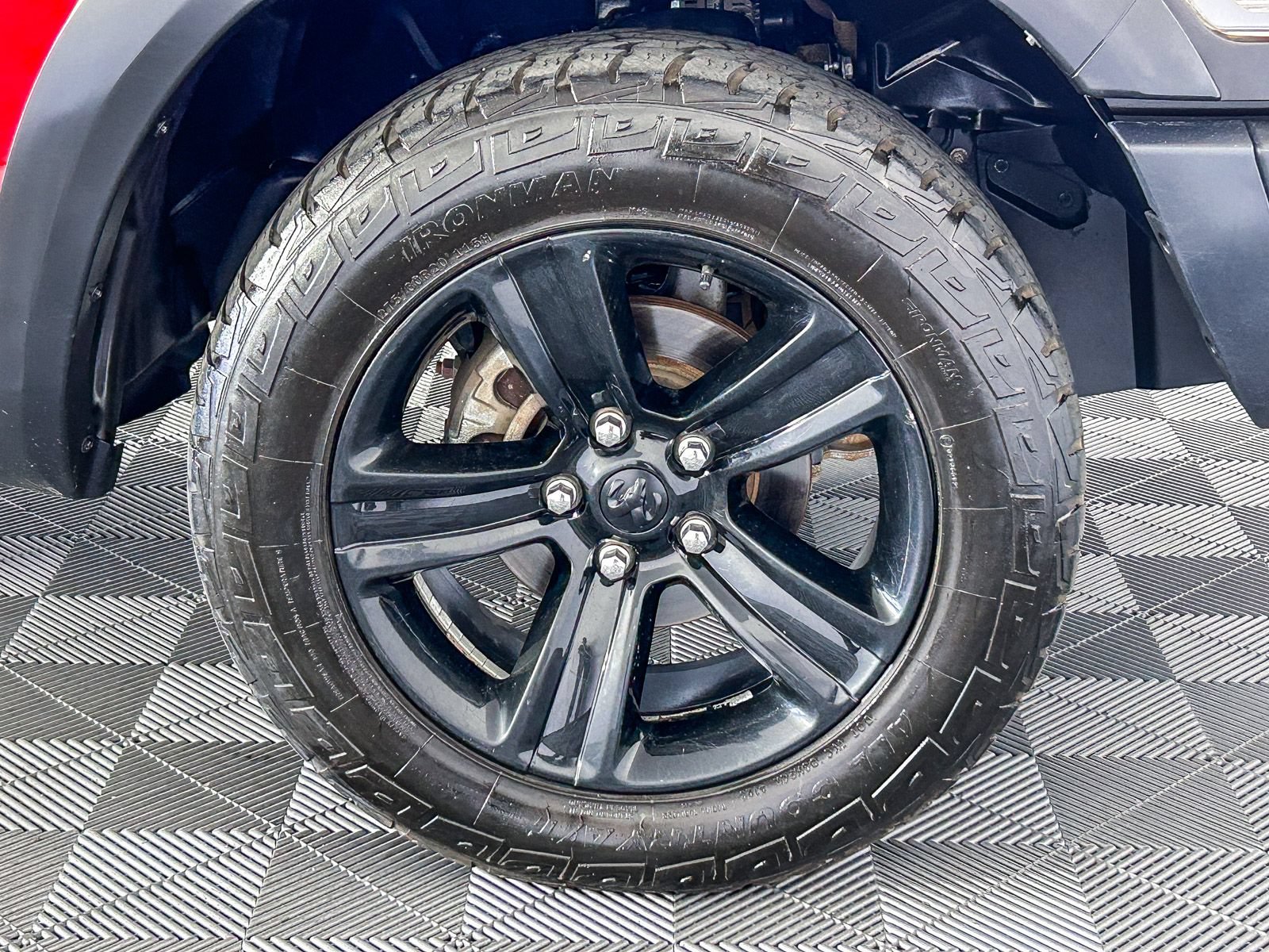 Used 2024 RAM 1500 Warlock AWD/4WD image 12