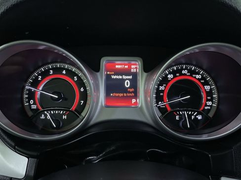 Used 2020 Dodge Journey SE image 18