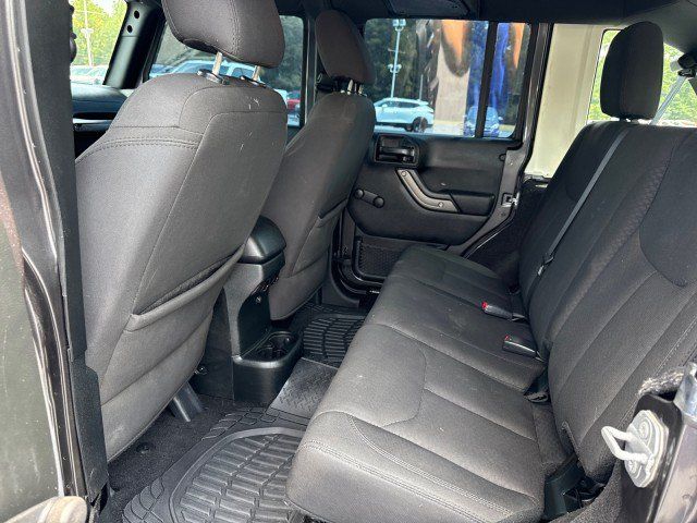 Used 2017 Jeep Wrangler Unlimited Sport w/ Max Tow Package AWD/4WD image 13