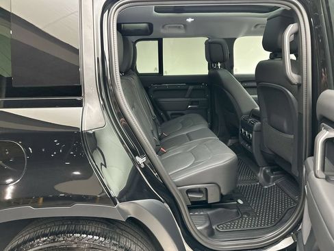 Certified 2025 Land Rover Defender 110 S AWD/4WD image 19