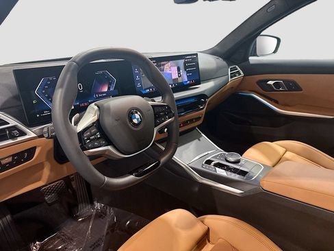Used 2026 BMW 330i xDrive Sedan AWD/4WD image 9