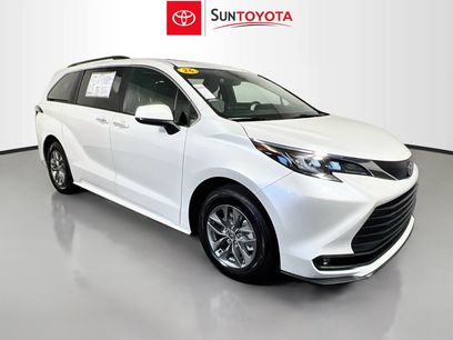 Used 2026 Toyota Sienna XLE
