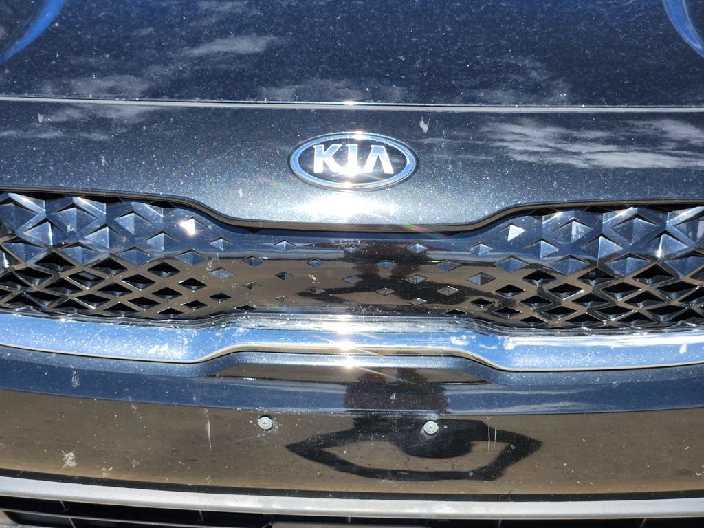 Used 2020 Kia Niro EX Premium FWD image 12