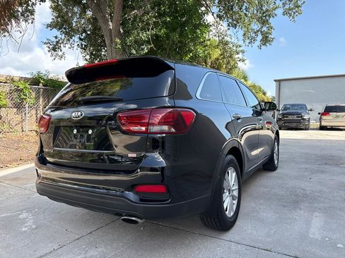 Used 2019 Kia Sorento L FWD image 12
