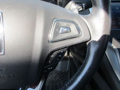 Used 2013 Lincoln MKZ FWD image 21