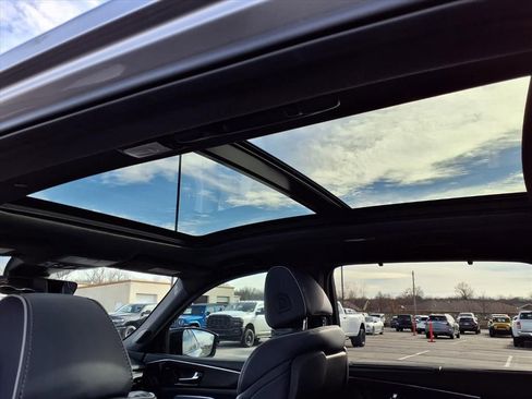 Used 2024 Acura MDX Type S image 21