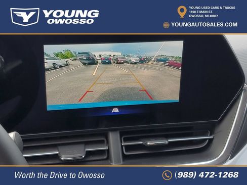 Used 2025 Chevrolet Trax LT w/ Driver Confidence Package FWD image 16