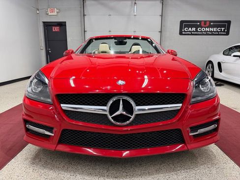 Used 2012 Mercedes-Benz SLK 250 image 8