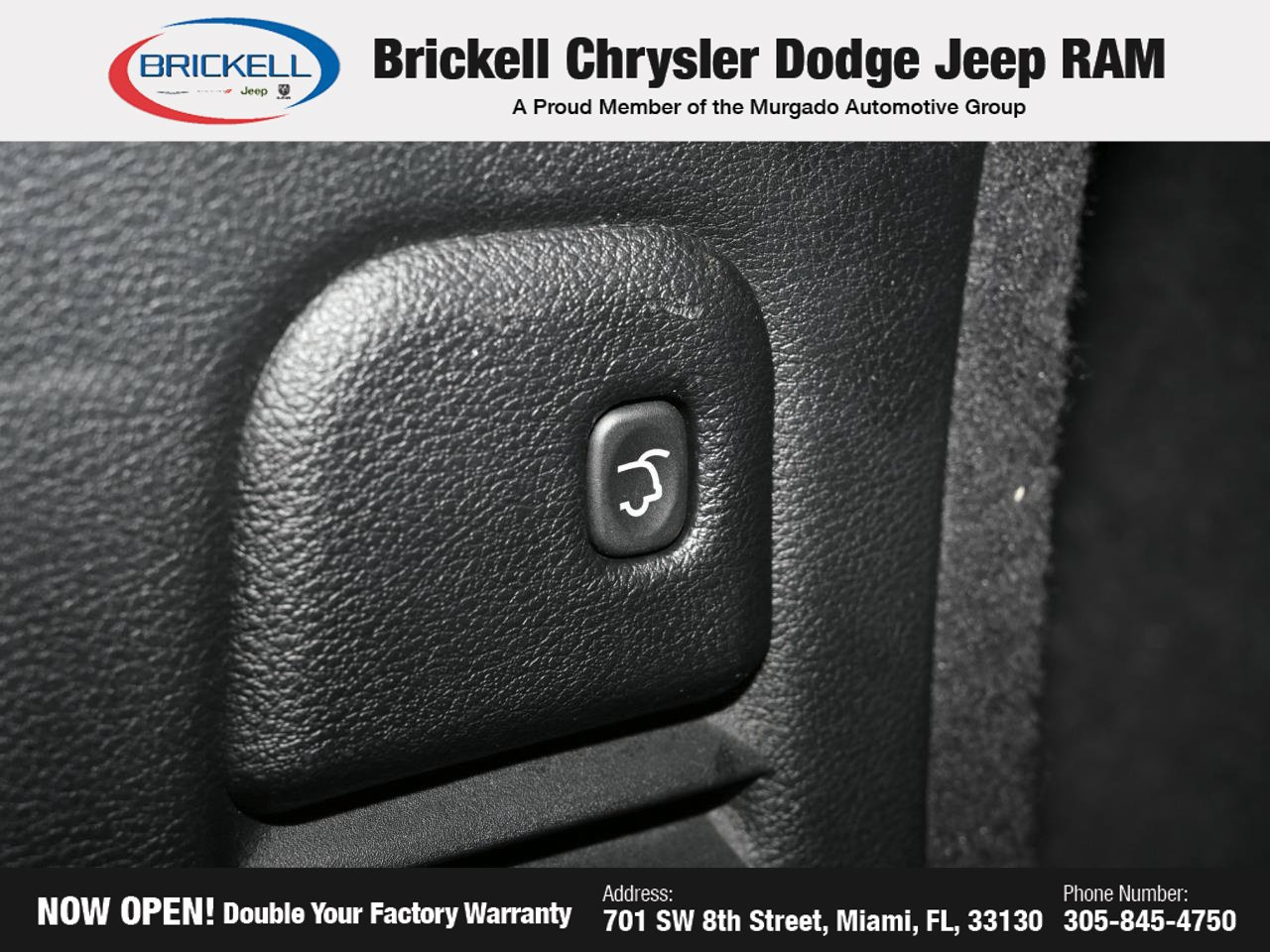 Used 2024 Dodge Durango GT RWD image 13