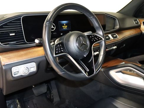 Used 2025 Mercedes-Benz GLE 350 4MATIC w/ Winter Package image 43