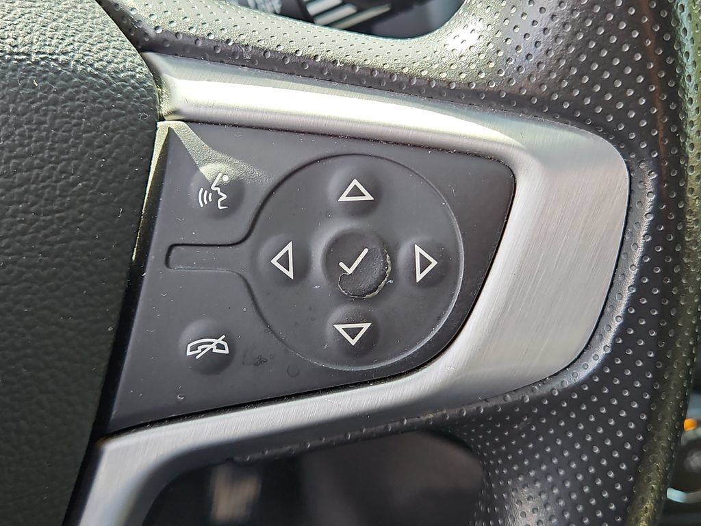 Used 2024 GMC Terrain SLE AWD/4WD image 27